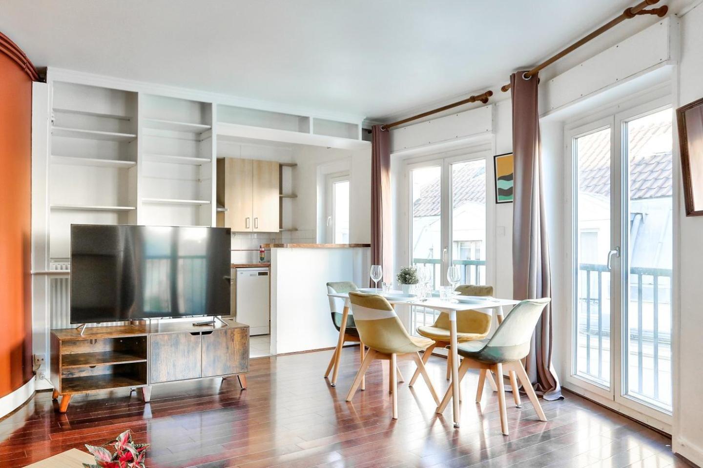 Appartement Quartier Saint Michel Free Netflix Paris Exterior photo